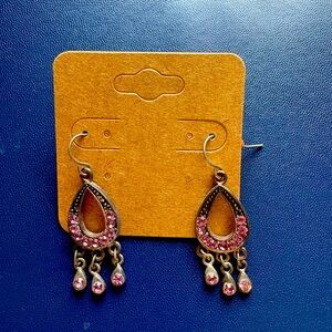 light purple & silver teardrop dangle earrings